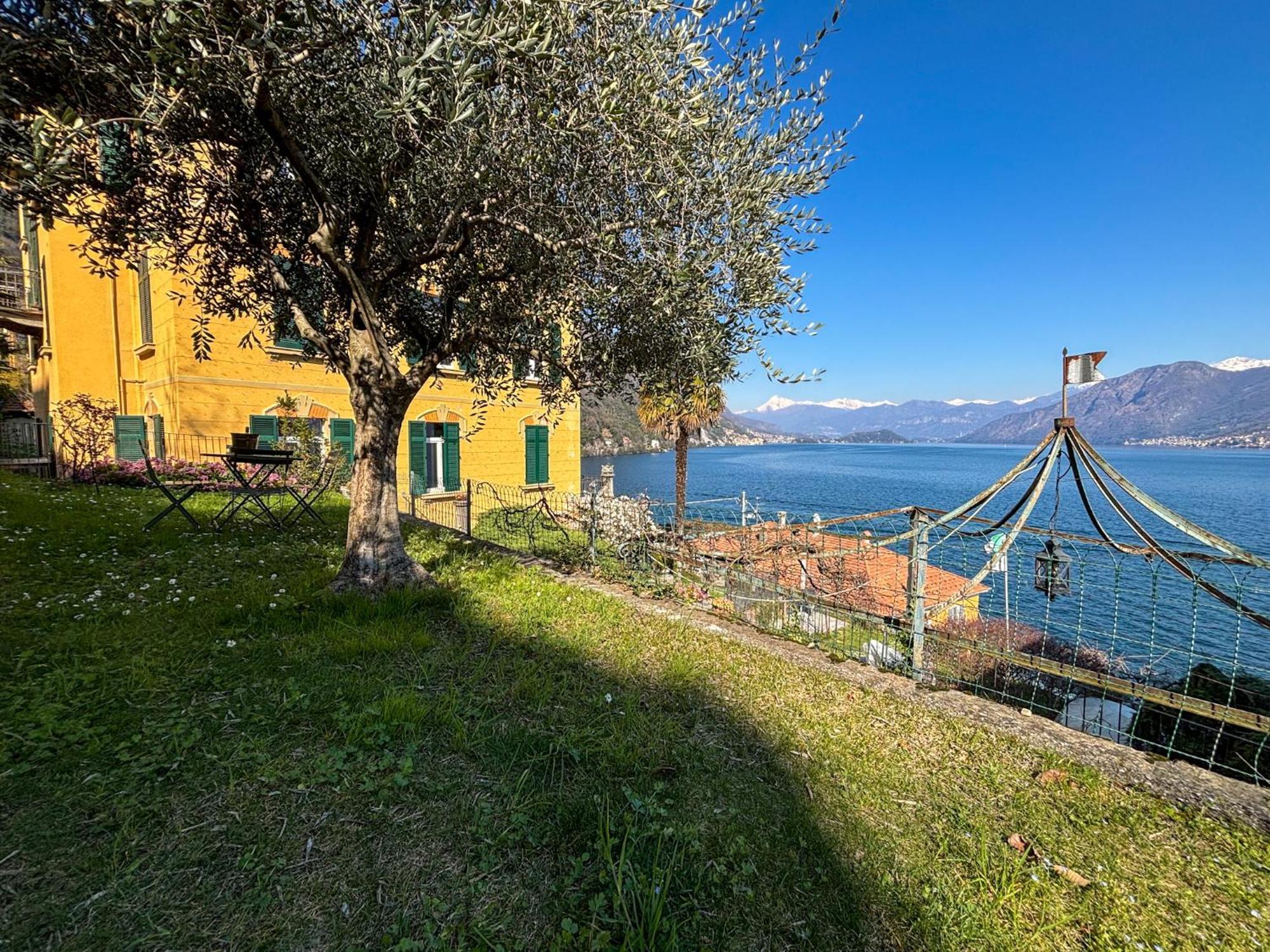 Villa Peroni Argegno - View House Eksteriør bilde